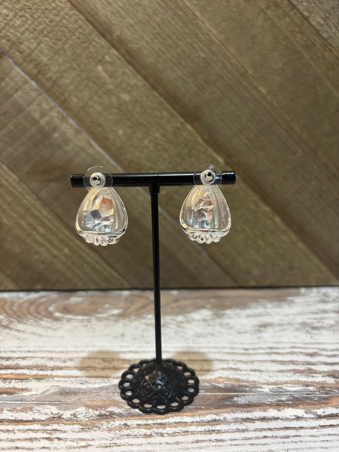 Silver Ribbed Earring