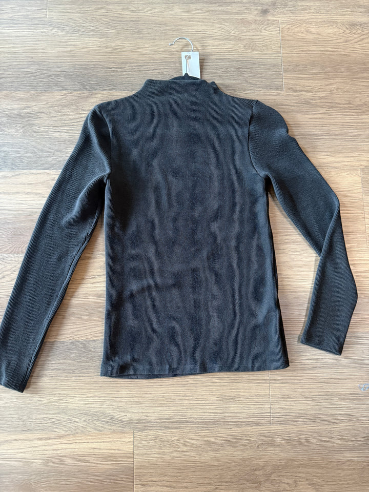 Les Amis Mystery Box Item