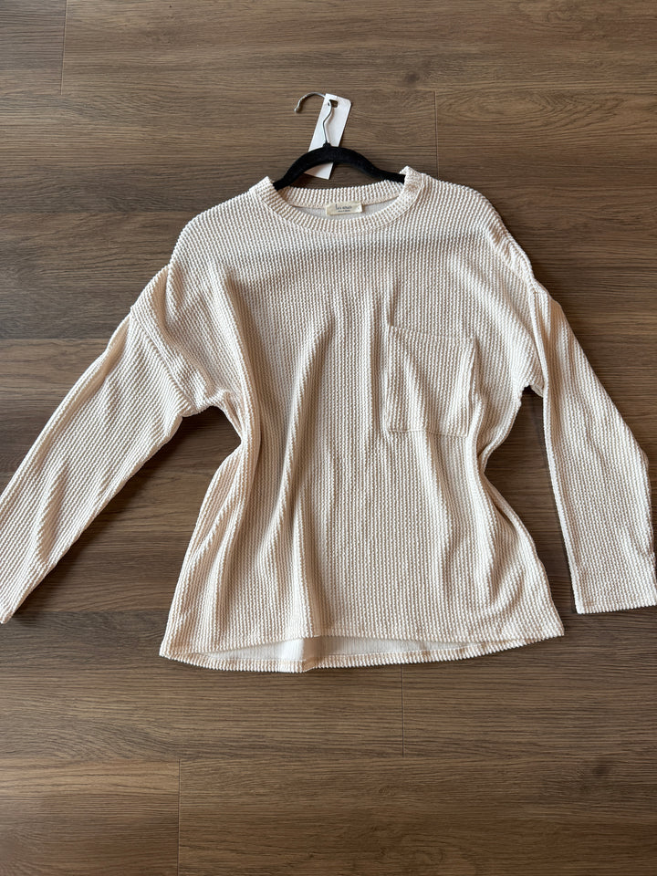 Les Amis Mystery Box Item