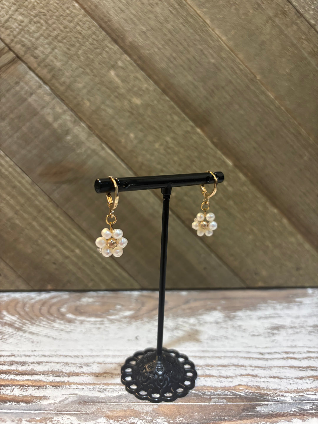 Pearl Flower Hoop Earrings