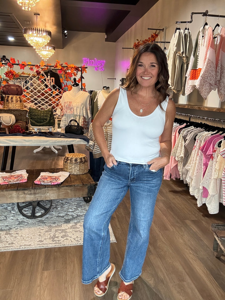 Lovervet High Rise Ankle Wide Jeans