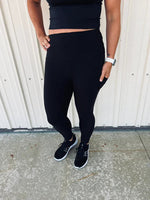 Anchored Arrows Leggings - Leopard Side Black Full Length