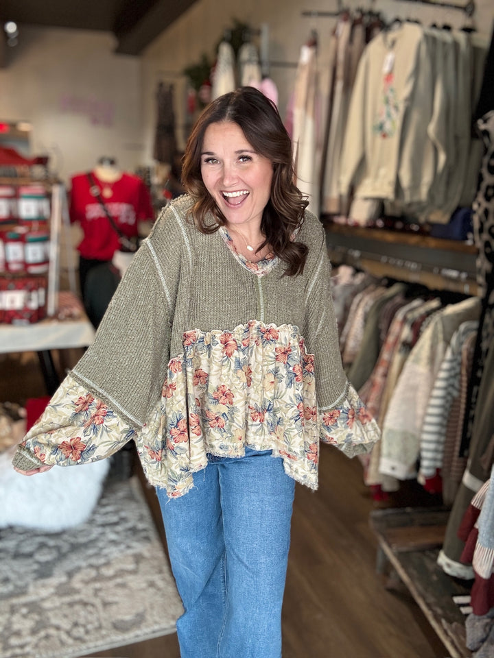 Green Knit Ruffle Floral Top