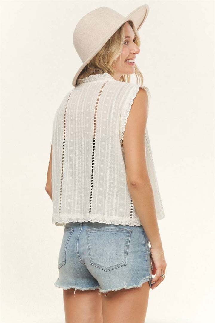 SLEEVELESS BOHO LACE TRIM BLOUSE- LET3998