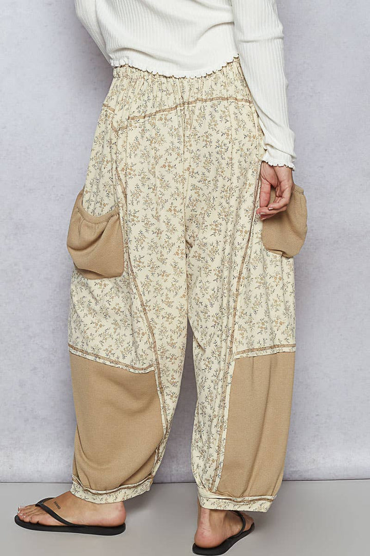 Oversized Floral Pattern Printed Knit Pants