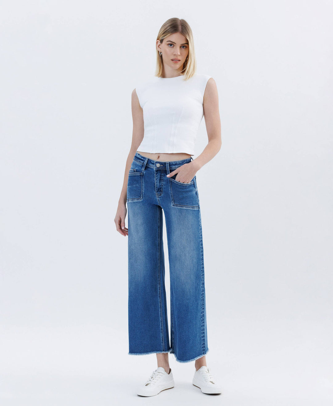 HIGH RISE RAW HEM ANKLE WIDE LEG JEANS LV1683