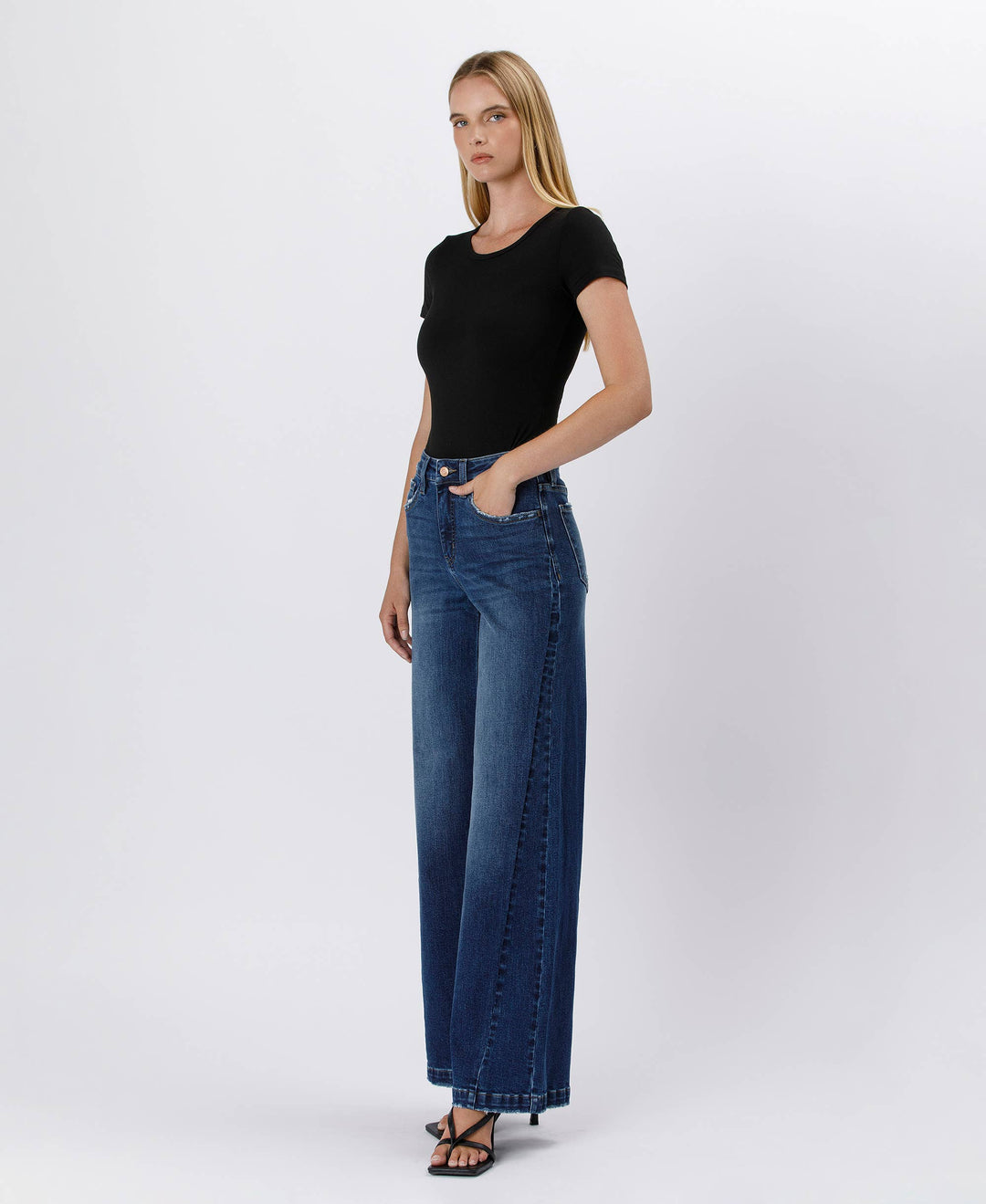 TUMMY CONTROL HIGH RISE WIDE LEG JEANS LV1443