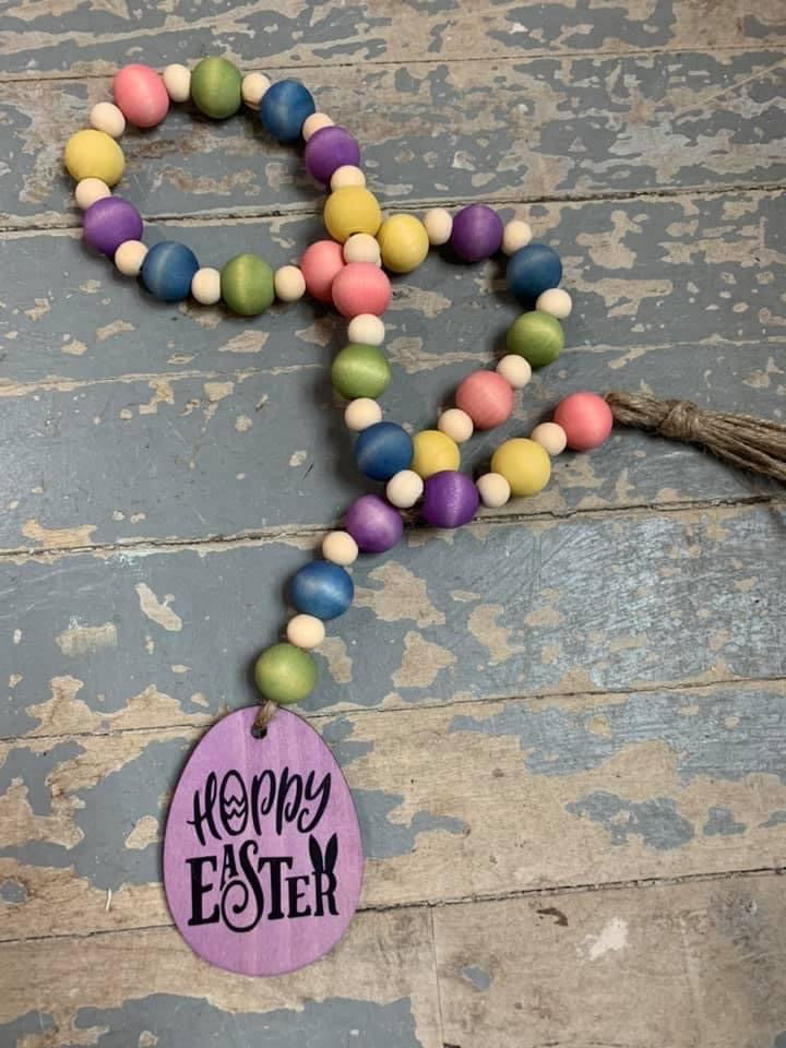 Hoppy Easter Beaded Garland