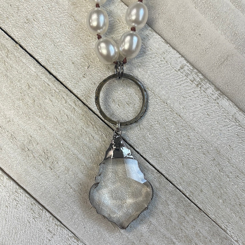 Pearl and Chandelier Pendant Necklace